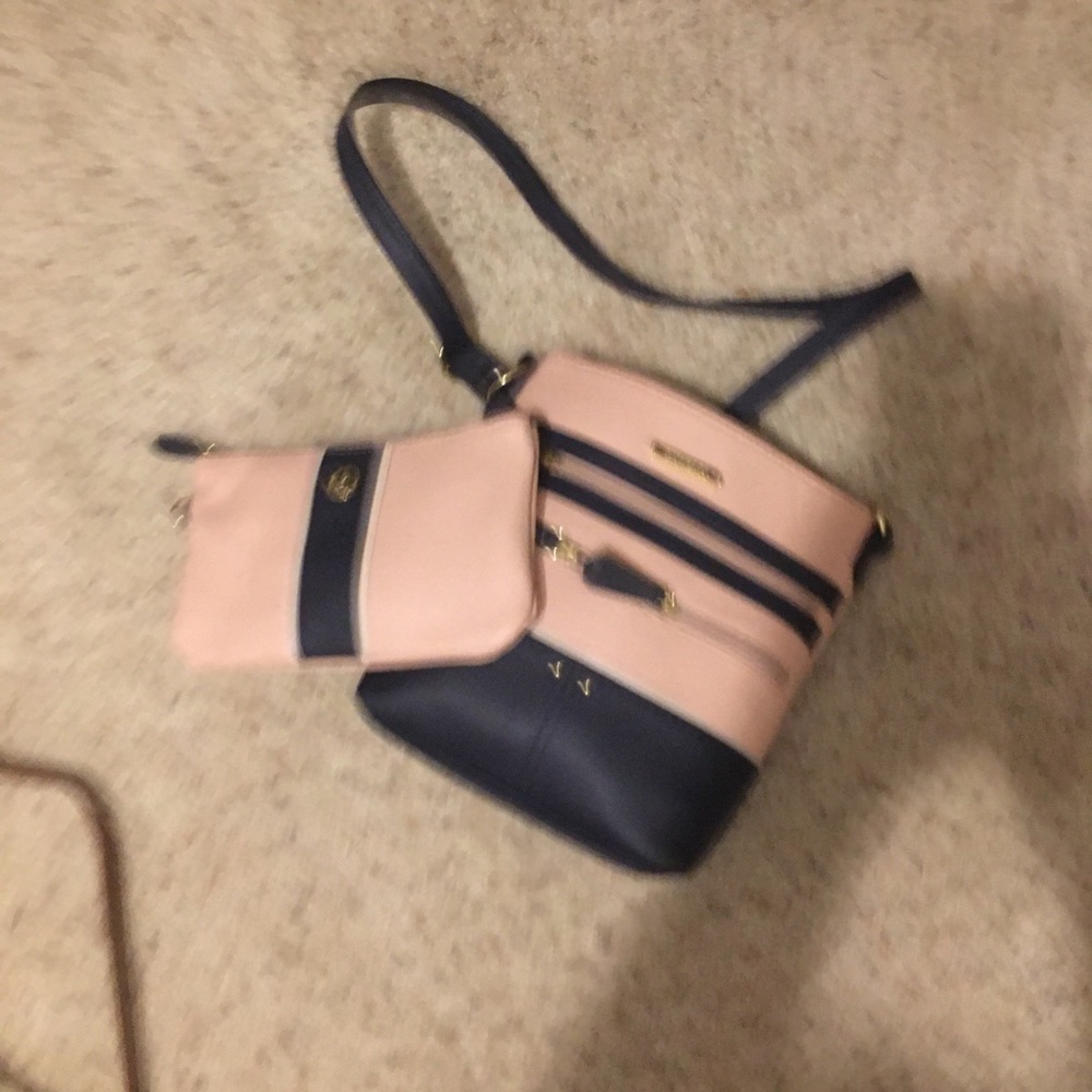 Beautiful bag with matching makeup bag